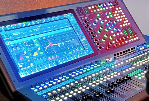 Link to the Stage Gear Ltd website